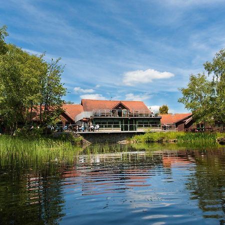 Chevin Country Park Hotel & Spa Otley  Exteriör bild
